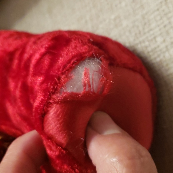 2 pc Bundle  Betsey Johnson Earrings & small makeup bag* - Picture 10 of 13